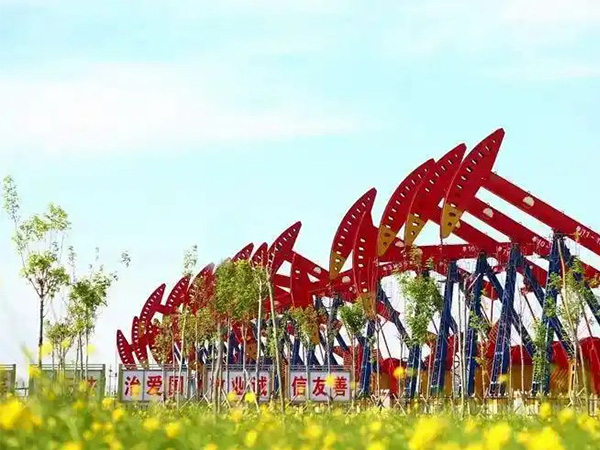 The automatic pipe pusher devi